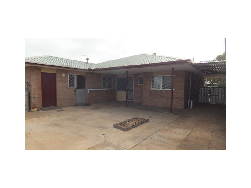 11B Fane Crescent, Brockman,, Carnarvon WA 6701