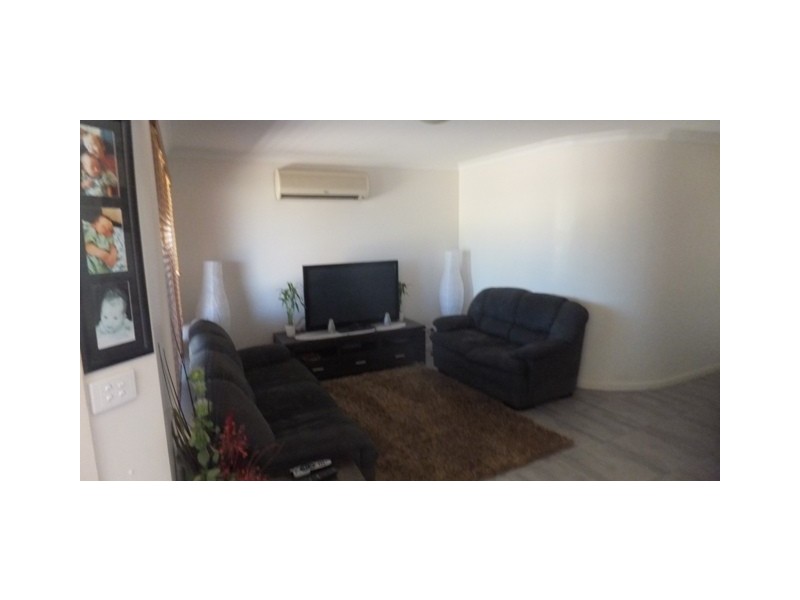 4 HOULAHAN CRESCENT, Carnarvon WA 6701