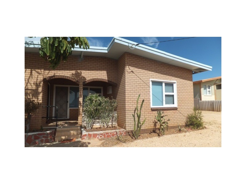 32 McLeod Street, Carnarvon WA 6701