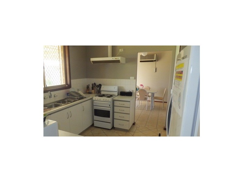 18 Meiklejohn Crescent, Brockman,, Carnarvon WA 6701