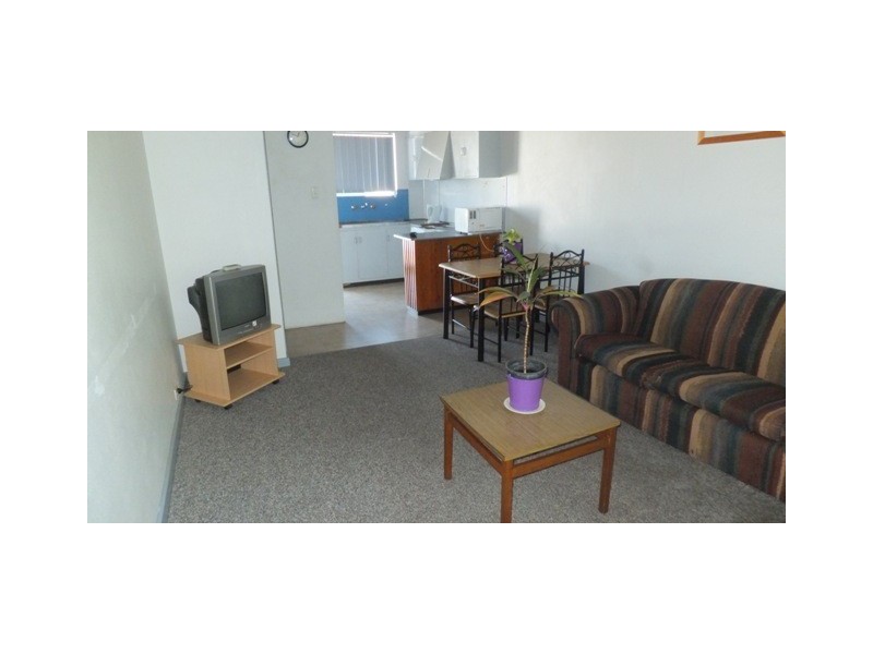 Unit 5 # 6 James Street, Carnarvon WA 6701