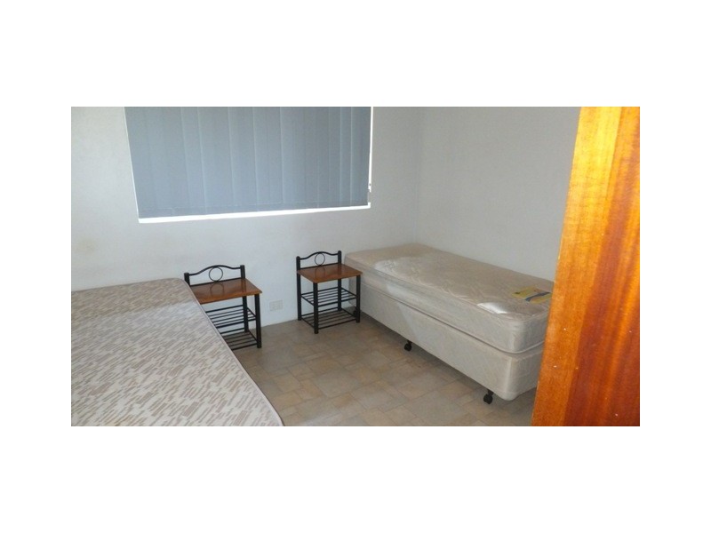 Unit 5 # 6 James Street, Carnarvon WA 6701