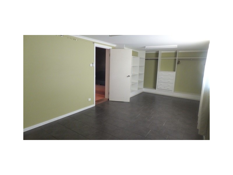 24 Castrini Crescent, Brockman, Carnarvon WA 6701