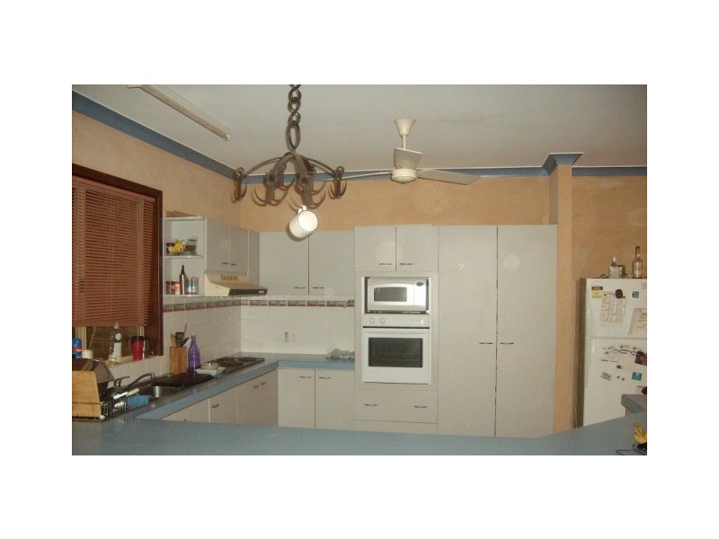 1 Snook Court, Carnarvon WA 6701