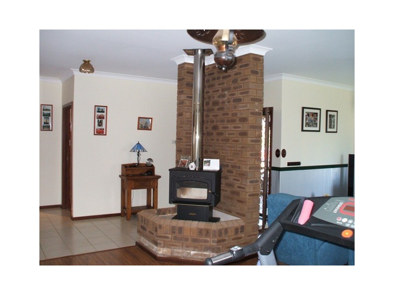 1 Snook Court, Carnarvon WA 6701