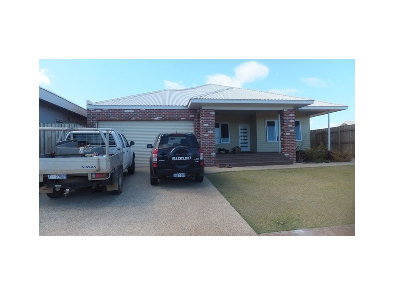 19 Jagga Cove, Carnarvon WA 6701