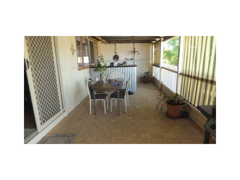 82 Whitlock Street, South, Carnarvon WA 6701