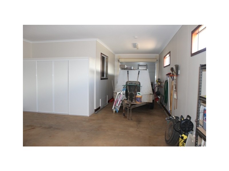 36 YARDI QUAYS, Carnarvon WA 6701