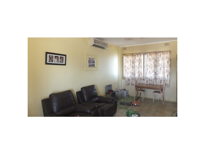 15 Pincombe Street, Carnarvon WA 6701