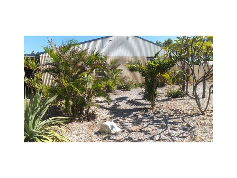 31B Willesse Street, Carnarvon WA 6701