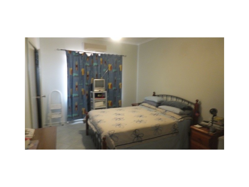 Unit 4/60 Douglas Street, Carnarvon WA 6701