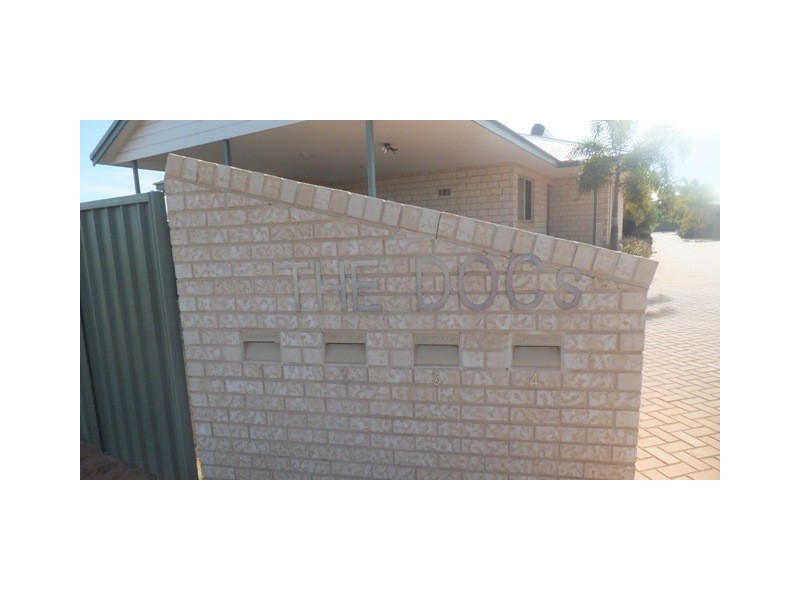 Unit 4/60 Douglas Street, Carnarvon WA 6701