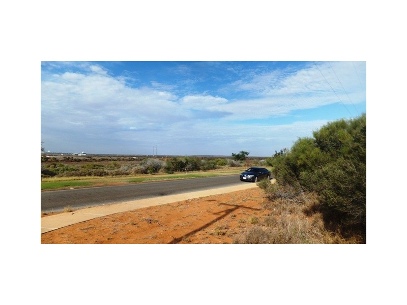 124 CARNARVON ROAD, Carnarvon WA 6701