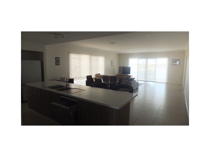 19 Jaaga Cove, Carnarvon WA 6701