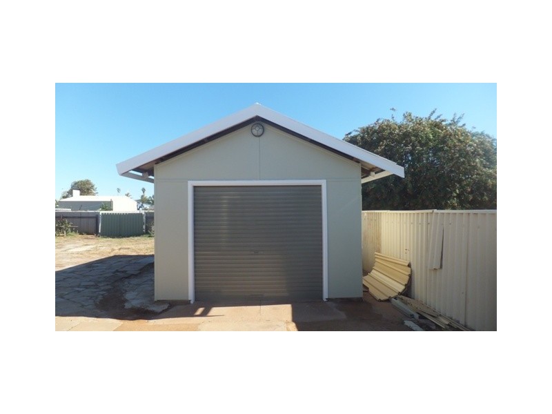56 Cleaver Street, Carnarvon WA 6701