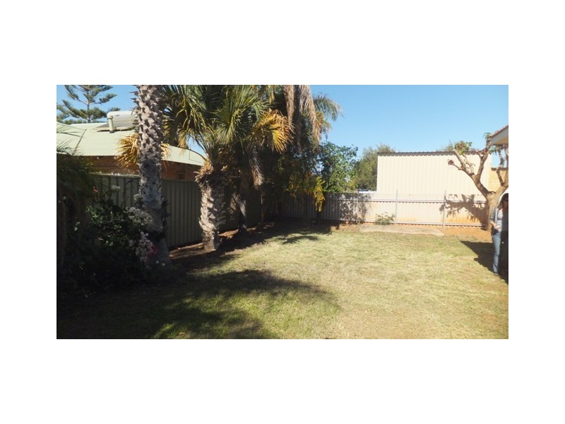 3 Buzolic Court, Carnarvon WA 6701