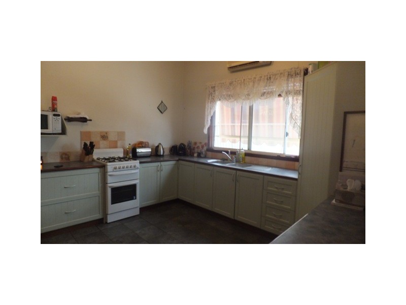 52 Cleaver Street, Carnarvon WA 6701