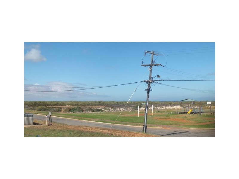 43 HUBBLE STREET, Carnarvon WA 6701