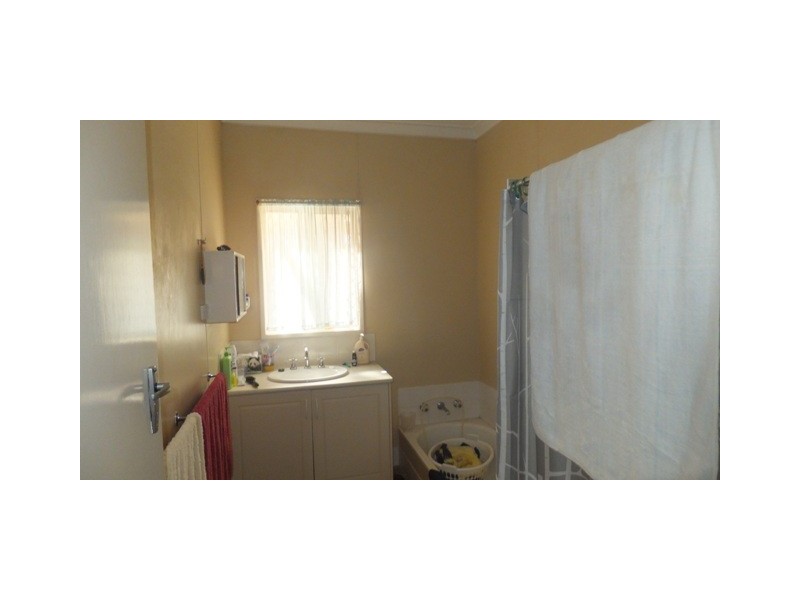 7 Tuckey Court, Carnarvon WA 6701