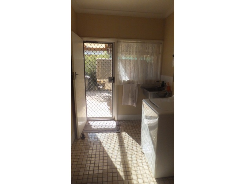 7 Tuckey Court, Carnarvon WA 6701