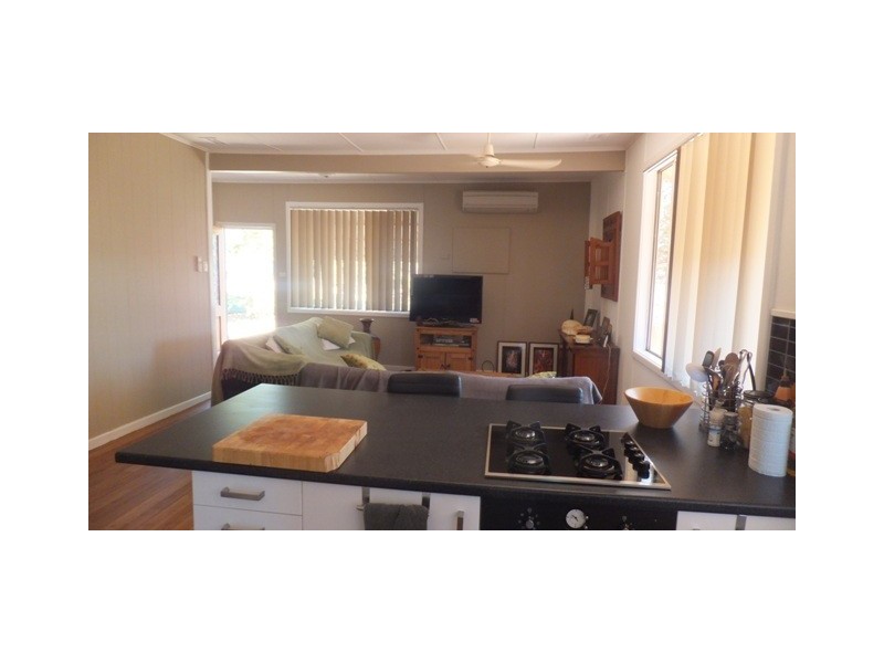 1 Fleming Street, East Carnarvon WA 6701