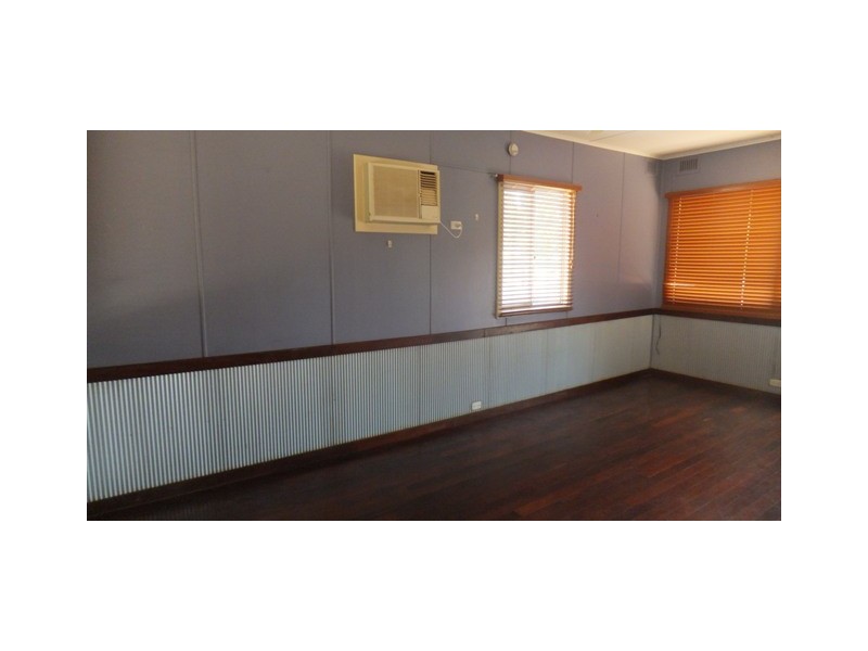 19 McNish Street, Carnarvon WA 6701