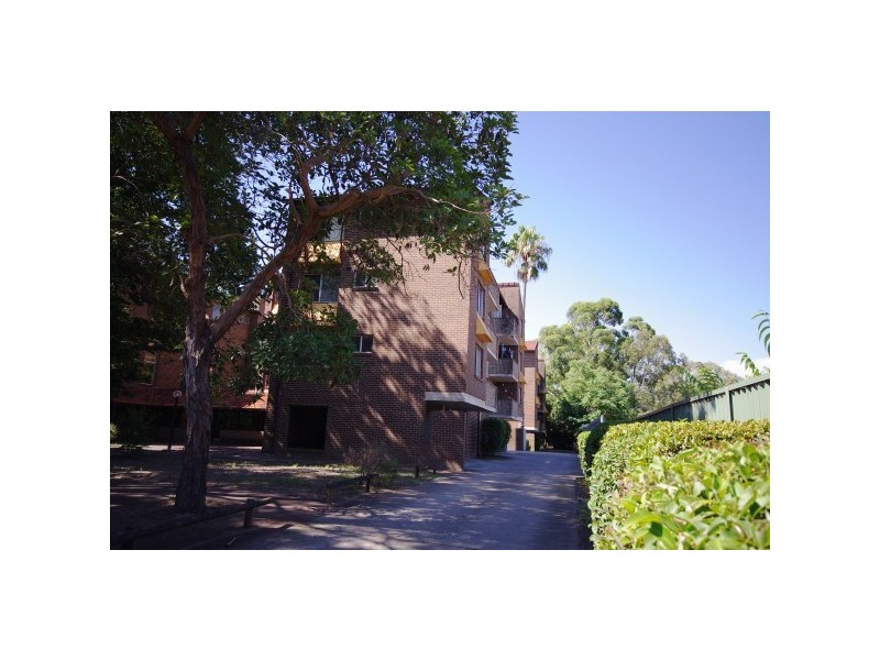 13/147 March Street, Richmond NSW 2753