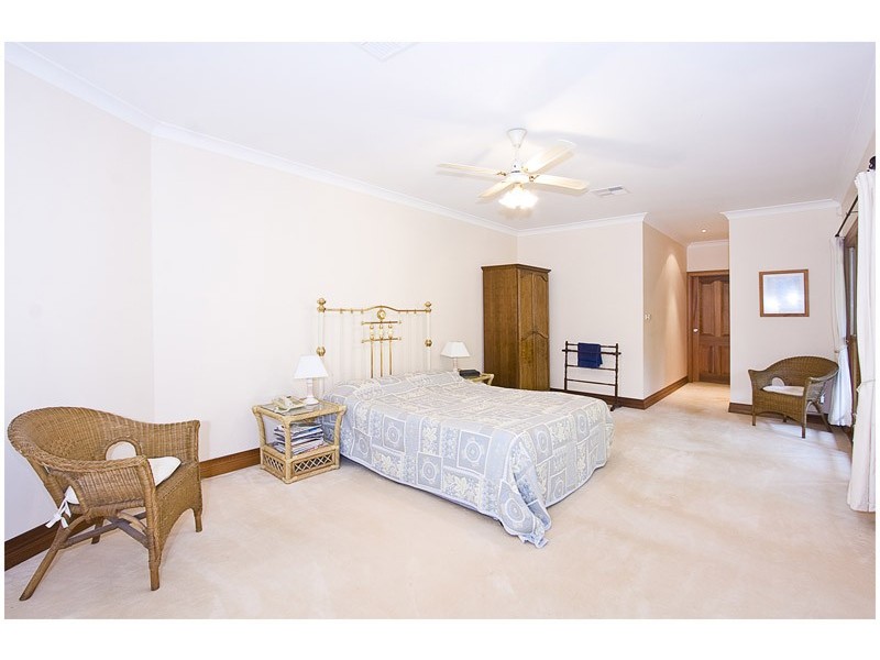 77B Bells Road, Grose Vale NSW 2753