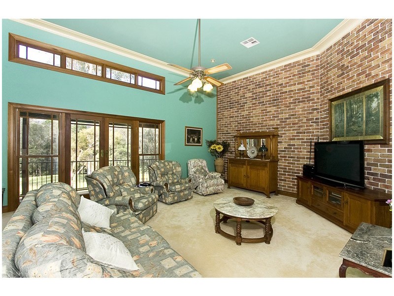 77B Bells Road, Grose Vale NSW 2753