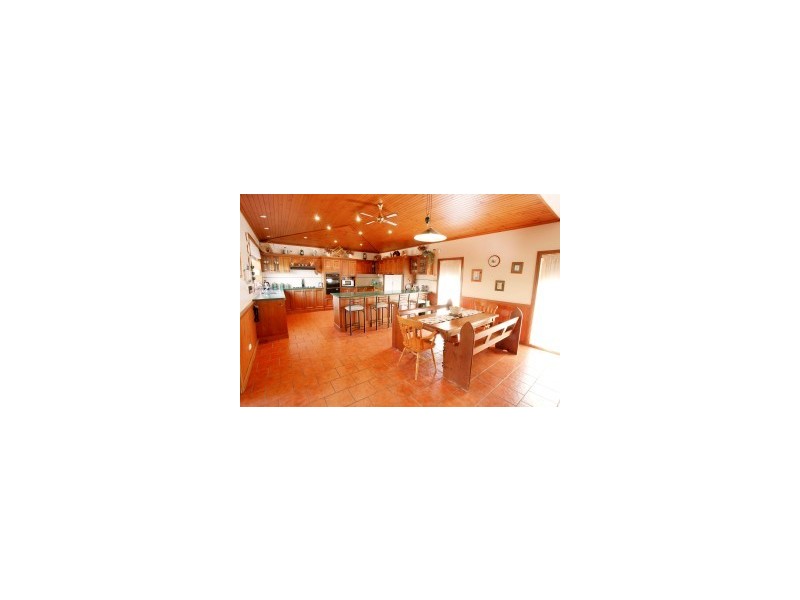 15 Macquarie Road, Wilberforce NSW 2756