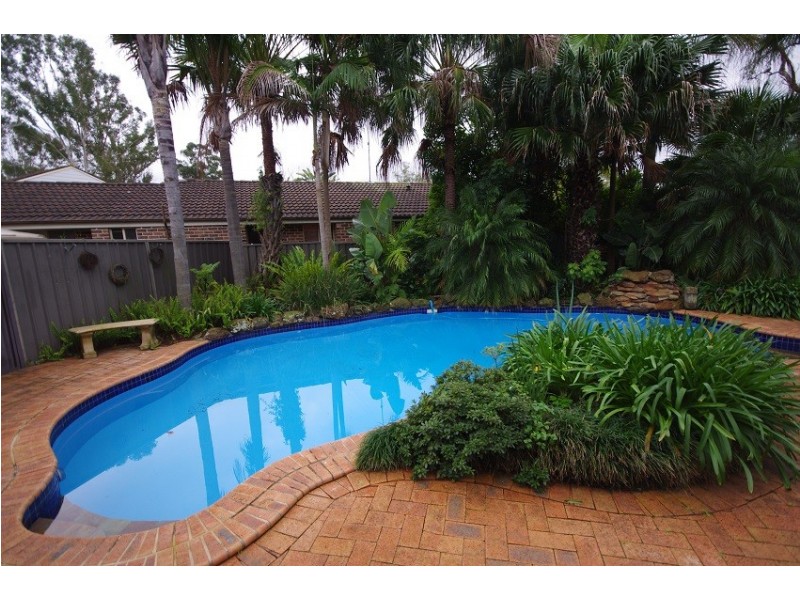 13 Rich Close, Bligh Park NSW 2756