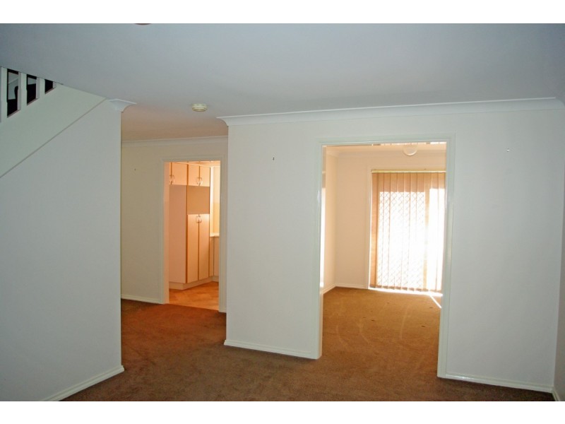 2 – 131 Lennox Street,, Richmond NSW 2753