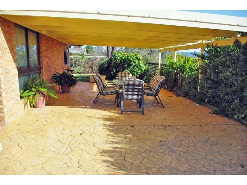 2/88 Dight Street,, Richmond NSW 2753