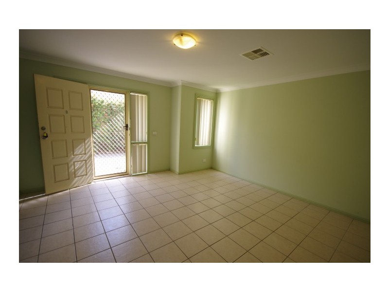 3/586 George Street, South Windsor NSW 2756