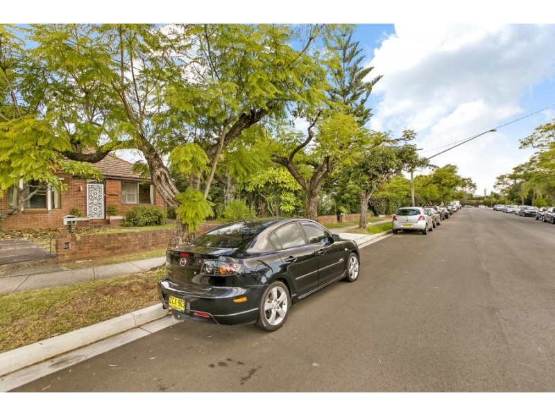 11 HILL STREET, Wentworthville NSW 2145