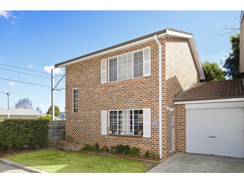 8/116 Windsor Street, Richmond NSW 2753