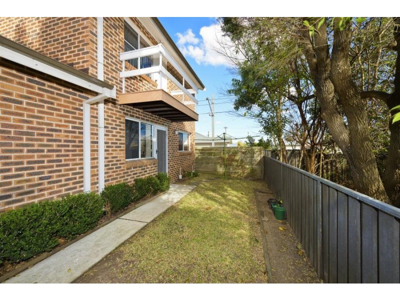 8/116 Windsor Street, Richmond NSW 2753