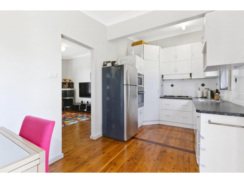 9 Reynolds Avenue, Richmond NSW 2753