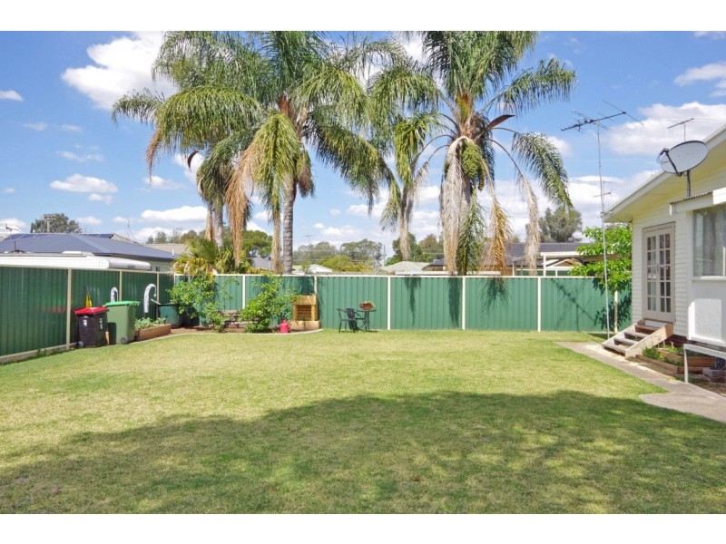 9 Reynolds Avenue, Richmond NSW 2753