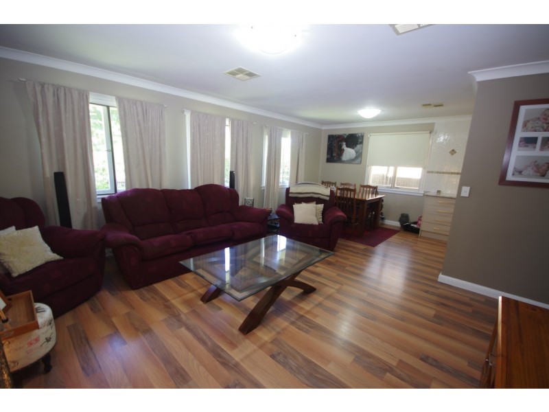 50 West Market Street, Richmond NSW 2753