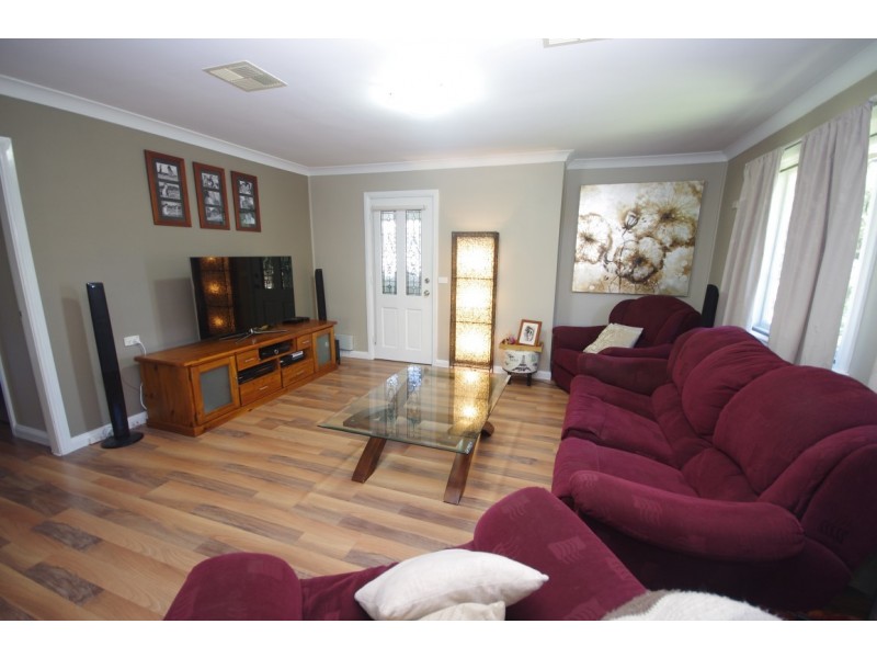 50 West Market Street, Richmond NSW 2753