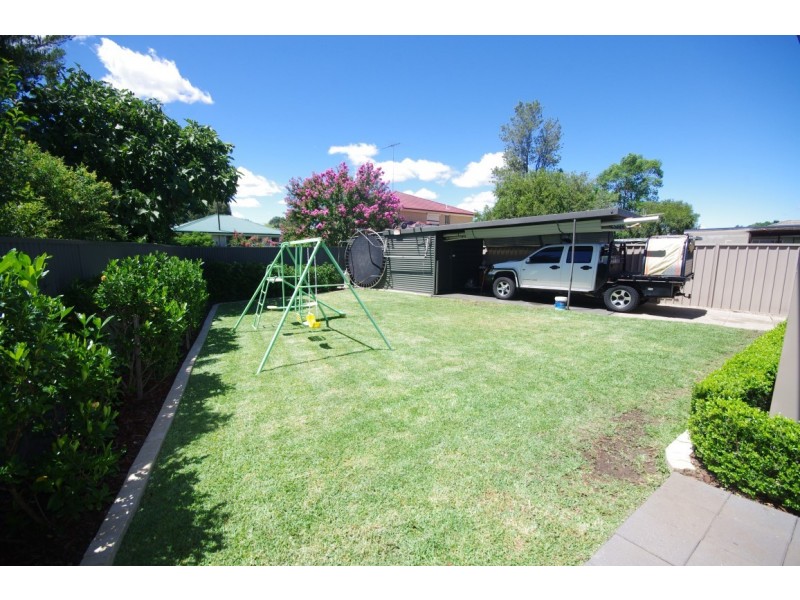 50 West Market Street, Richmond NSW 2753