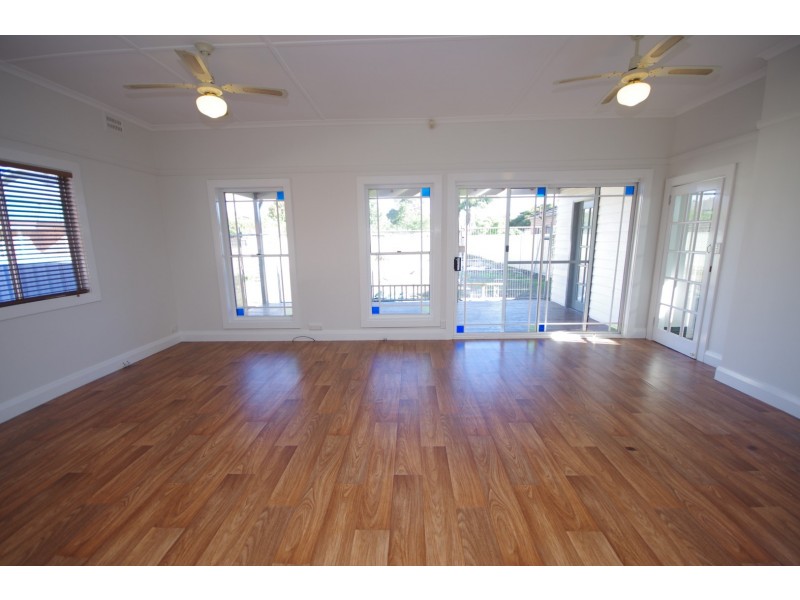 64 Lennox Street, Richmond NSW 2753