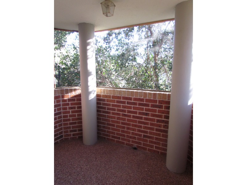 6/234 Targo Road, Toongabbie NSW 2146