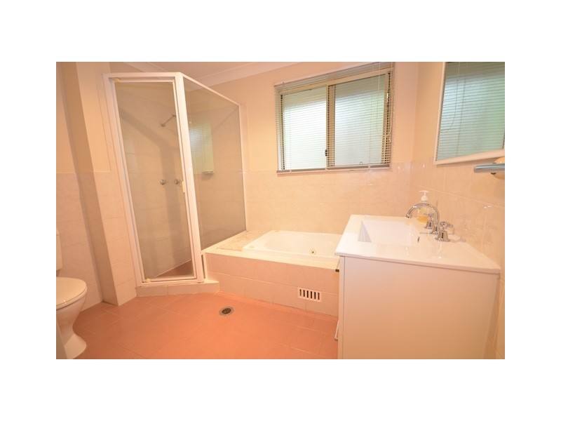 16/221 Dunmore Street, Pendle Hill NSW 2145