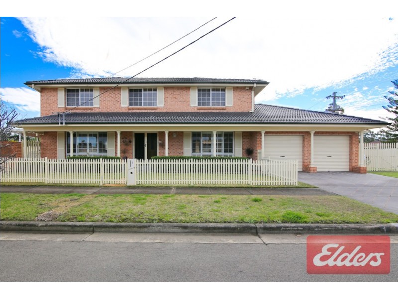 1 Newcombe Place, Toongabbie NSW 2146