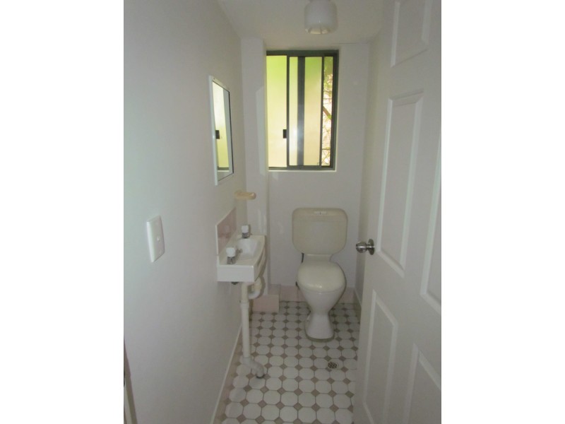 3/237 Targo Road, Toongabbie NSW 2146