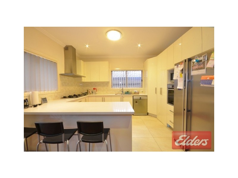 33 Bungaree Road, Toongabbie NSW 2146