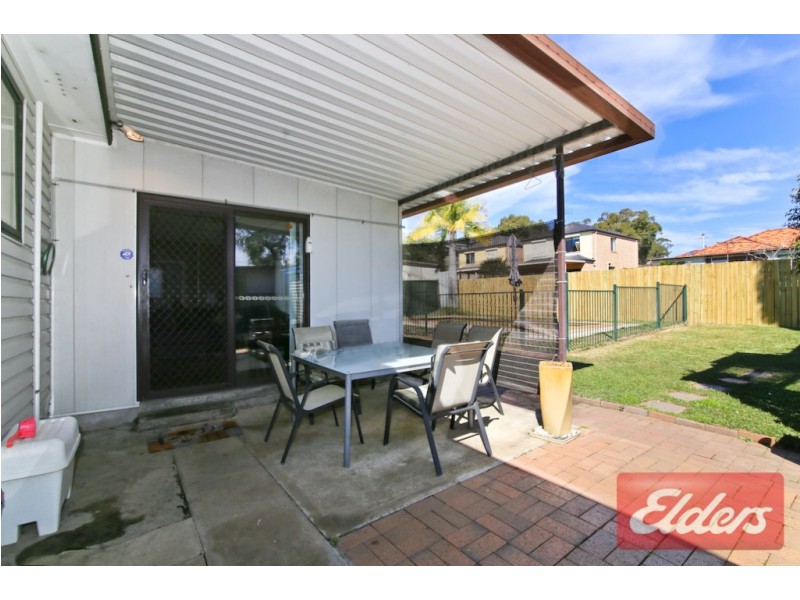 5 Pamela Place, Girraween NSW 2145