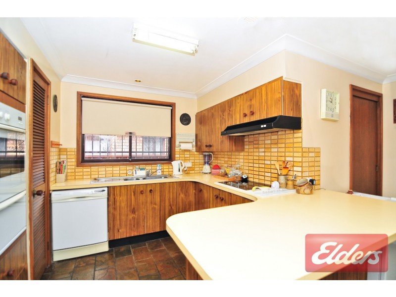 11 McKay Street, Toongabbie NSW 2146